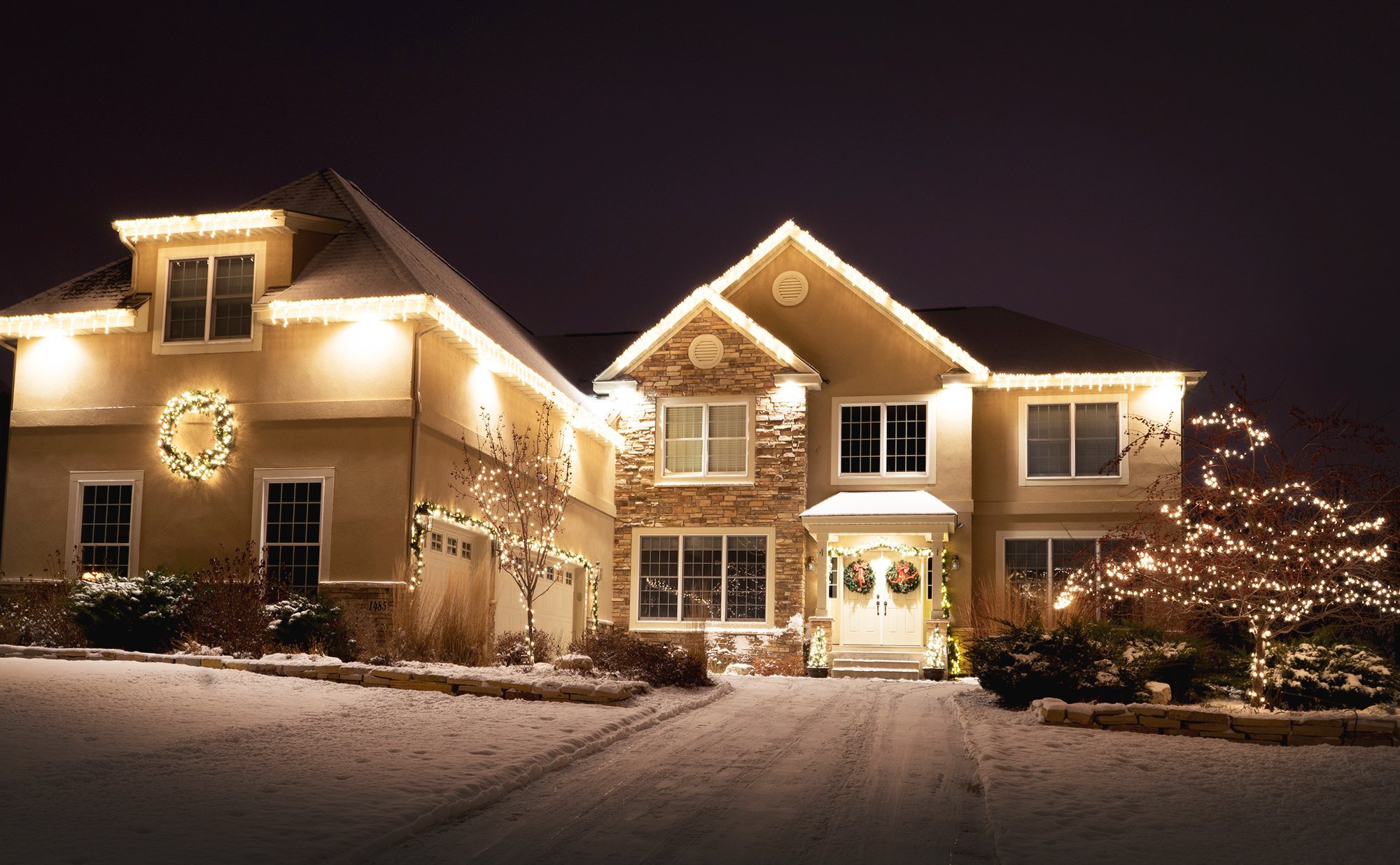 Our MN Residential Christmas Lights Gallery | Rainbow Holiday Design