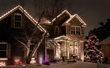 Full-Service Holiday Lighting Installation