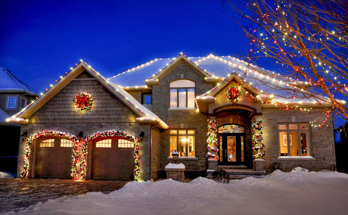 2025 Holiday Lighting Trends