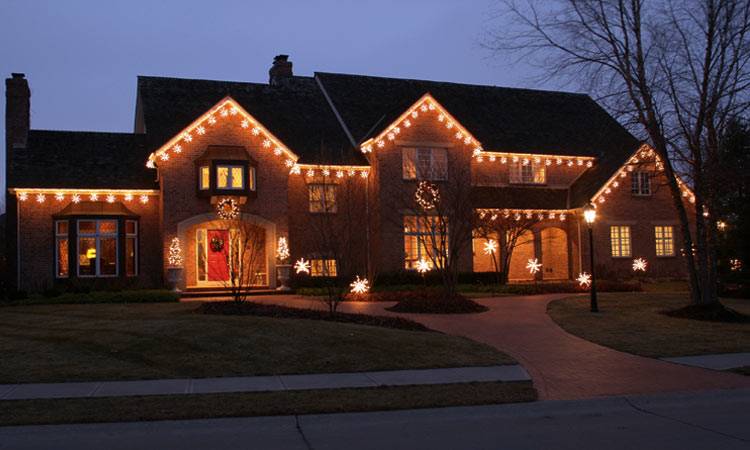Custom Christmas lights on residential home in the Twin Cities